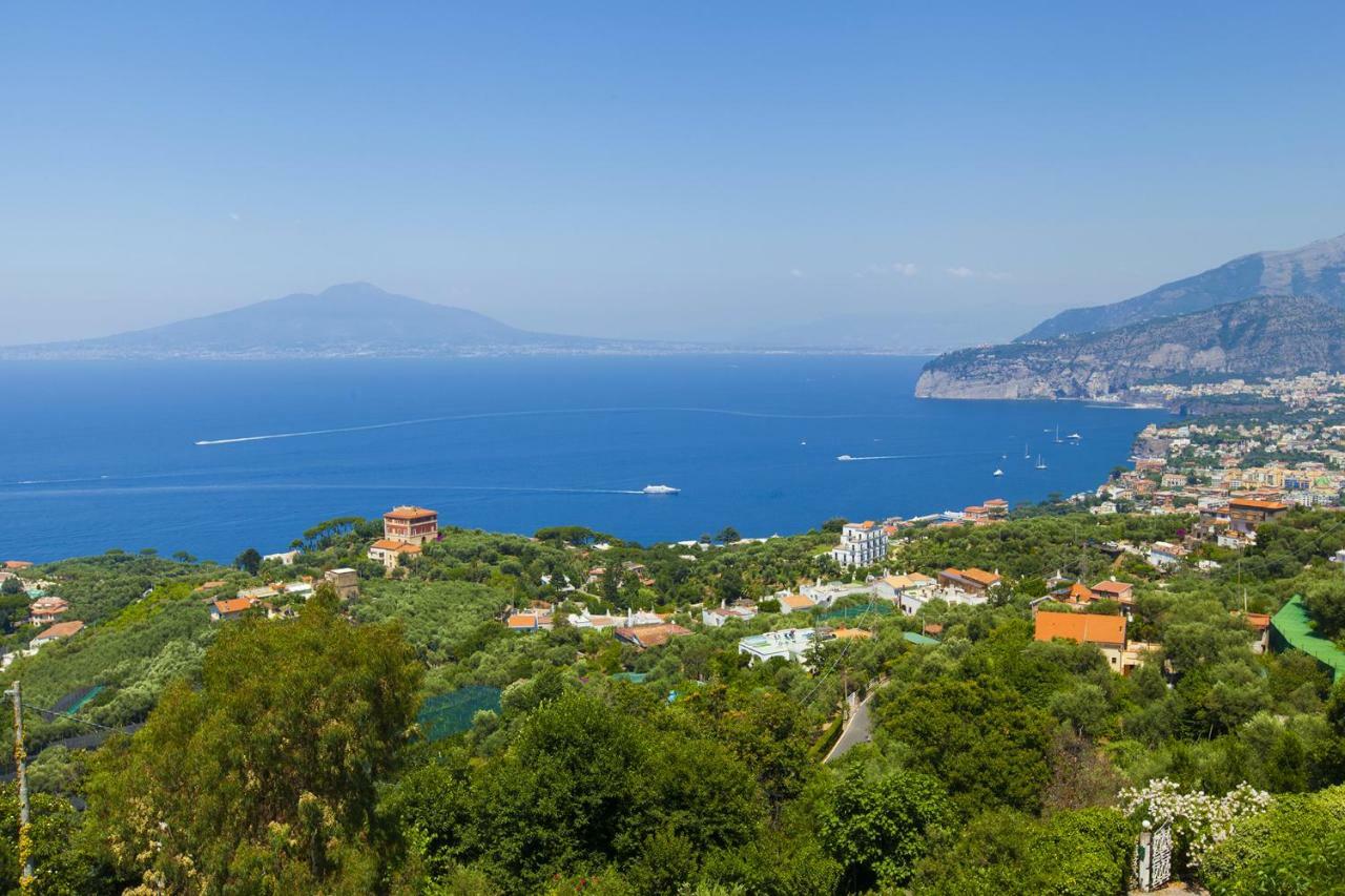 Amore Rentals - Casa Augusta A Sorrento Dış mekan fotoğraf