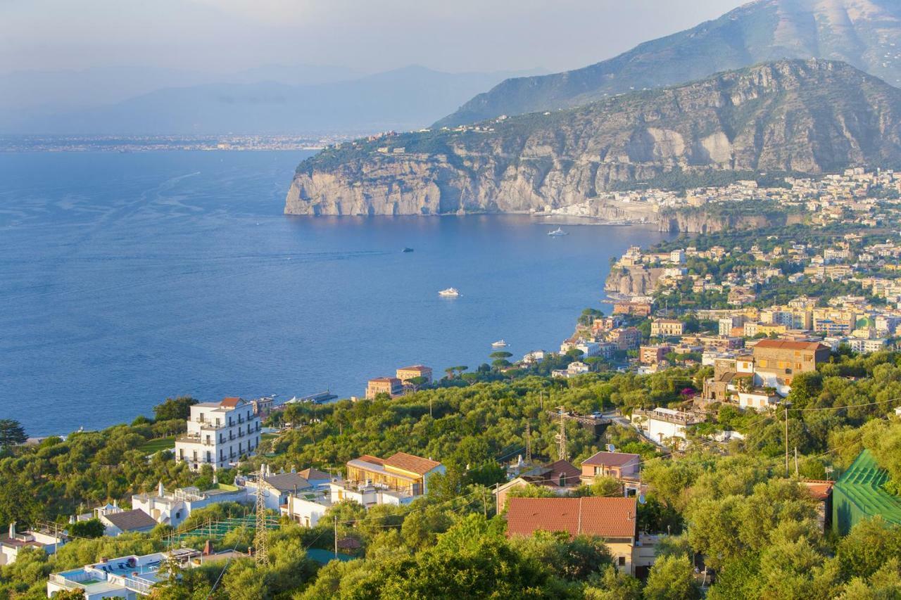 Amore Rentals - Casa Augusta A Sorrento Dış mekan fotoğraf