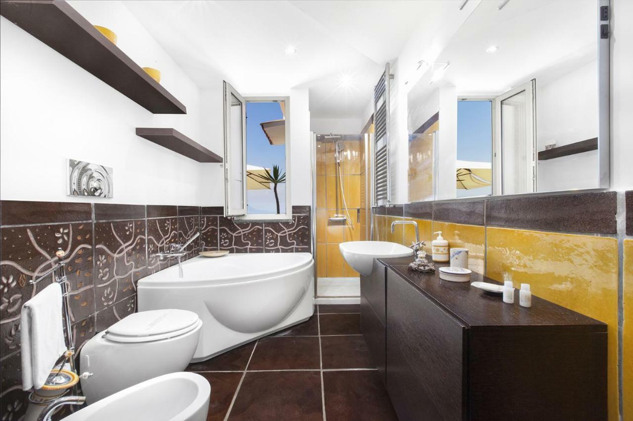 Amore Rentals - Casa Augusta A Sorrento Dış mekan fotoğraf